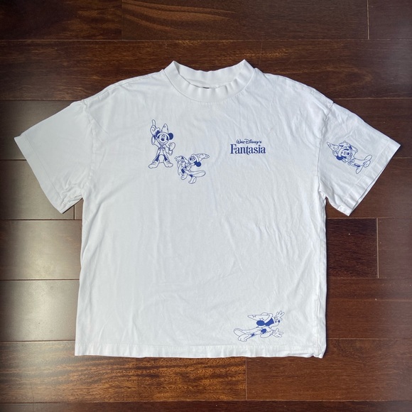 H&M Fantasia T-shirt - Picture 3 of 3